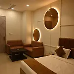 Sethi Grand Hotel